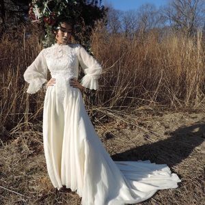 White vintage wedding dress.